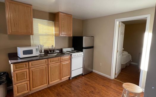 8th St. Southwind Apt Unit 4 1BR